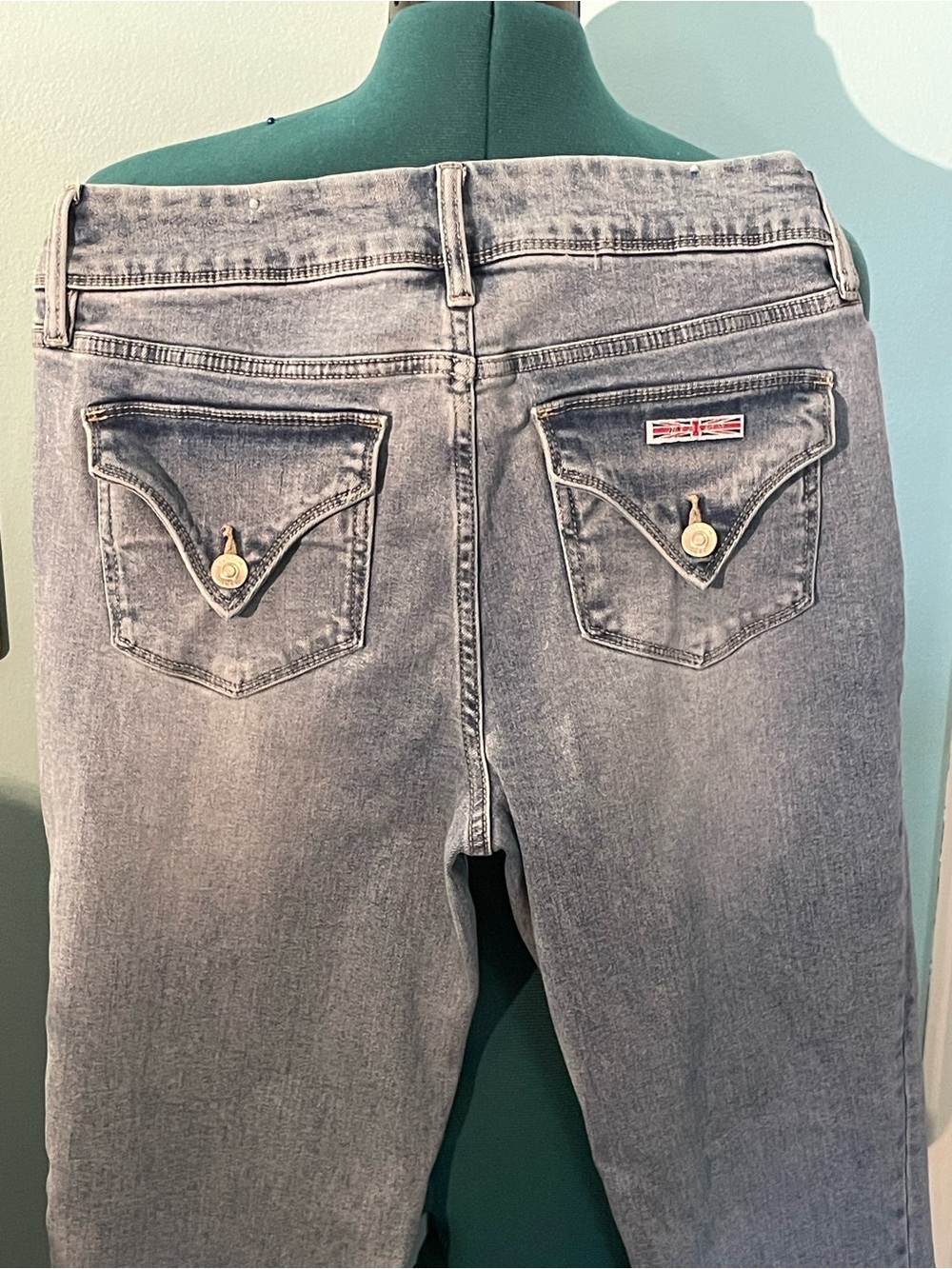 Hudson Jeans Straight Leg Grey Washed Back-Pocket Jeans